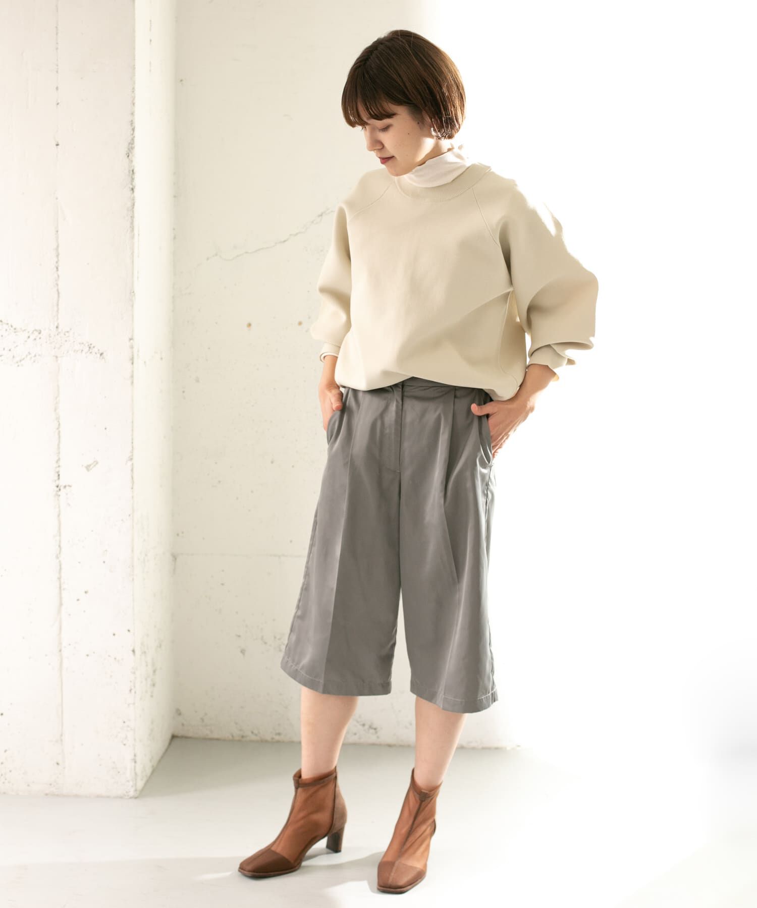  「シャイニーミディパンツ」|その他|