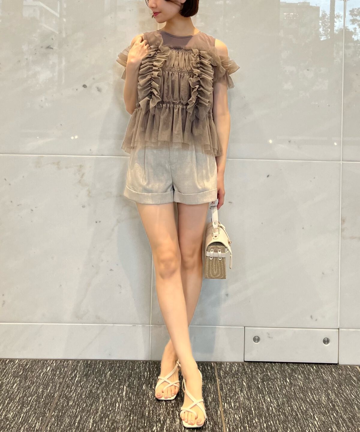 アンドクチュール「ライトタックショートパンツ」|キュロット|