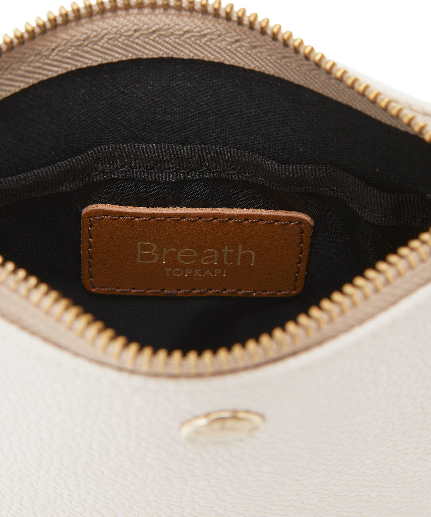 TOPKAPI BREATH「 SCOTCH GRAIN スコッチグレイン ネオレザー サコッシュ スマホ ショルダーバッグ【VERY 掲載】」|ショルダー・メッセンジャー|