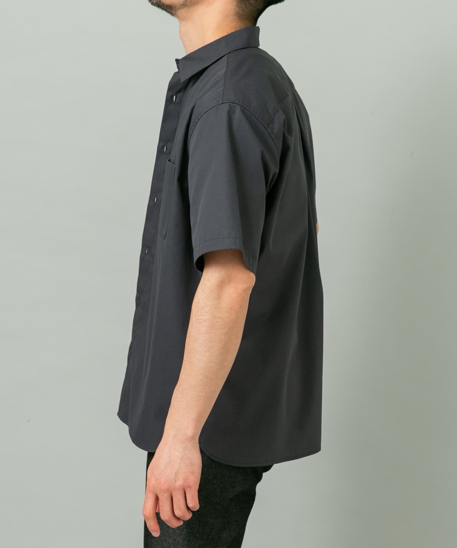 URBAN RESEARCH ROSSO「『XLサイズあり』『防シワ/防臭』アーバンリラックスブロード半袖シャツ」|シャツ・ブラウス|