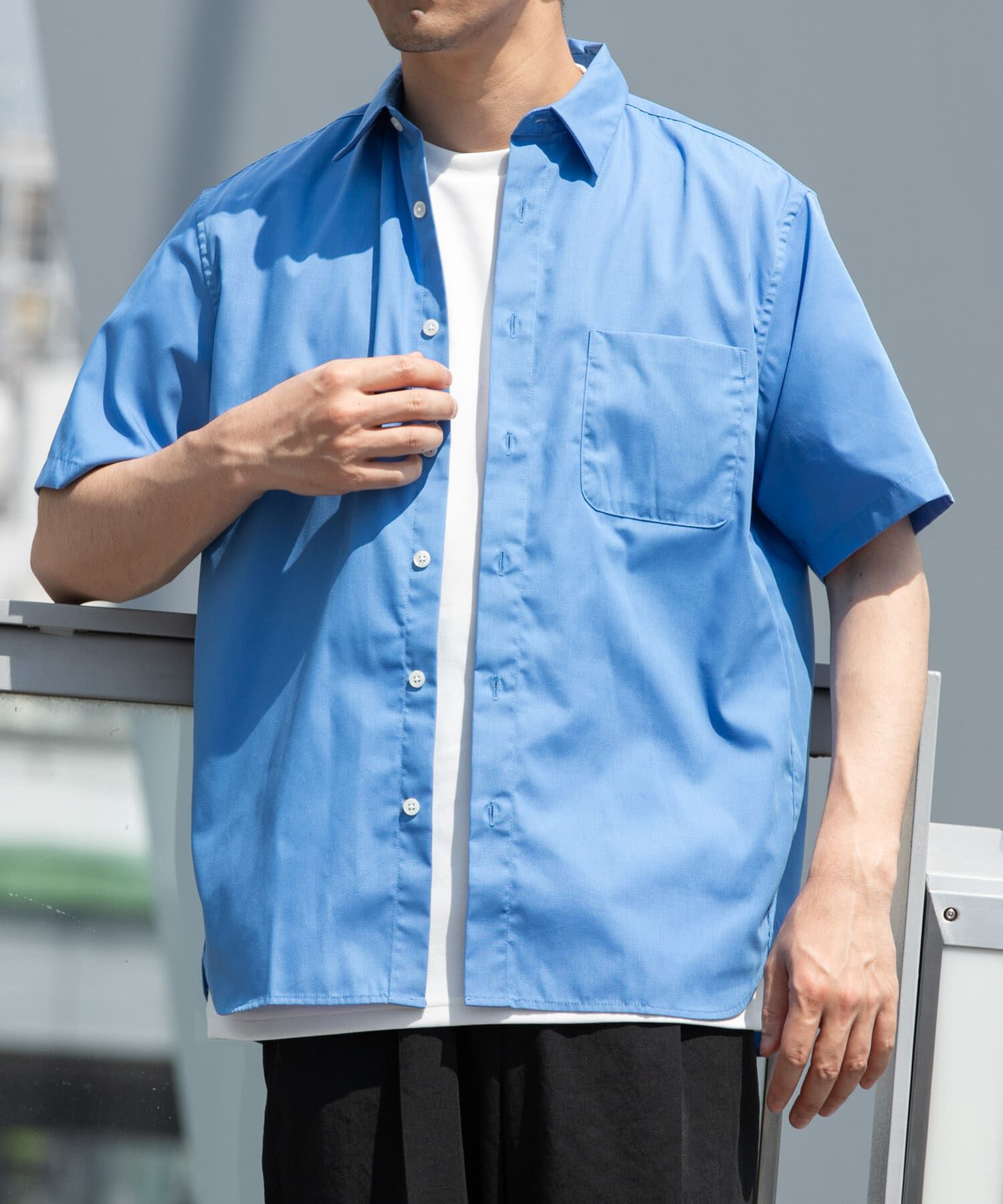 URBAN RESEARCH ROSSO「『XLサイズあり』『防シワ/防臭』アーバンリラックスブロード半袖シャツ」|シャツ・ブラウス|ブルー