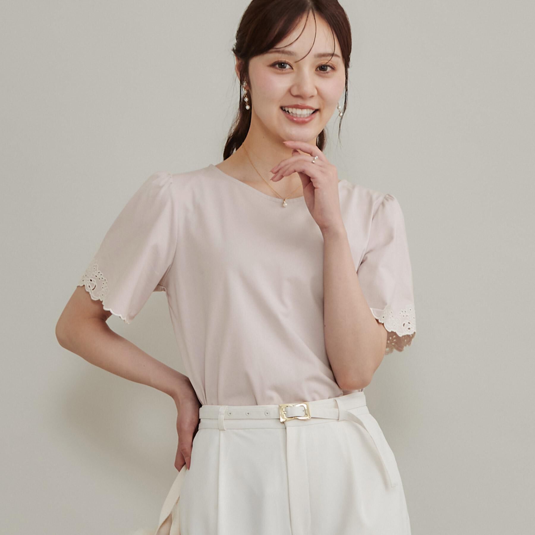 Couture broach「【接触冷感・UVカット・洗える】袖刺繍カットソー」|Tシャツ・カットソー|