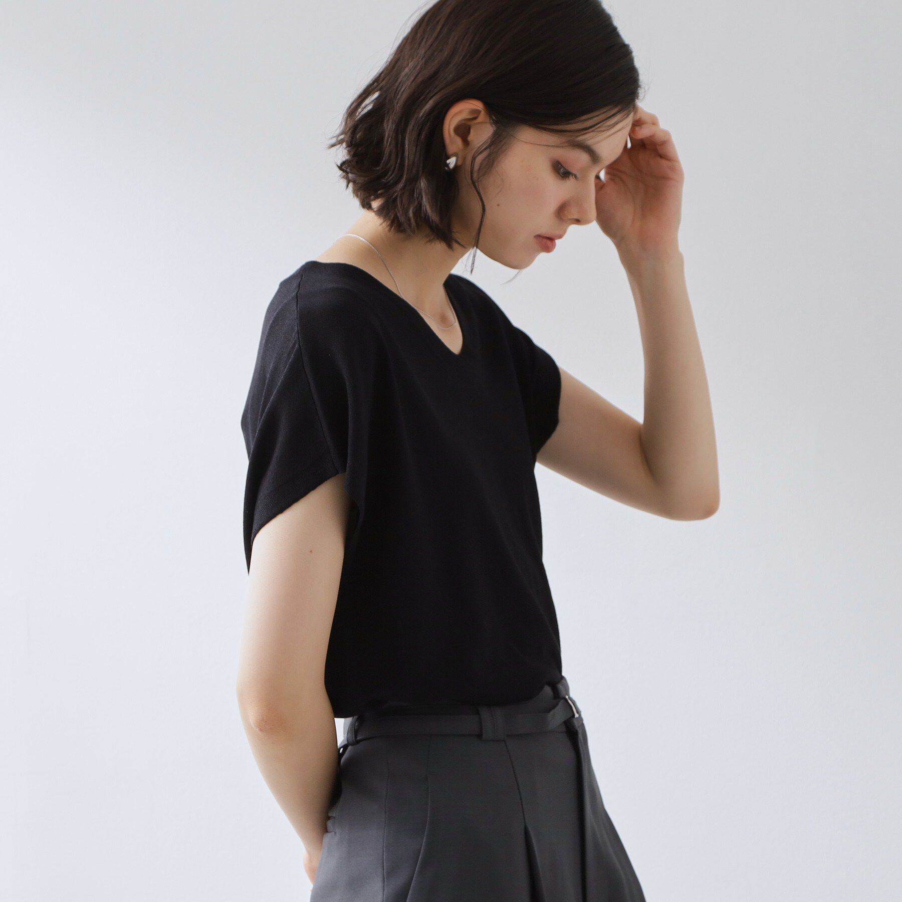 THE SHOP TK「【さらっとタッチ】風通しのいい Vネックサマーニット」|ニット・セーター|