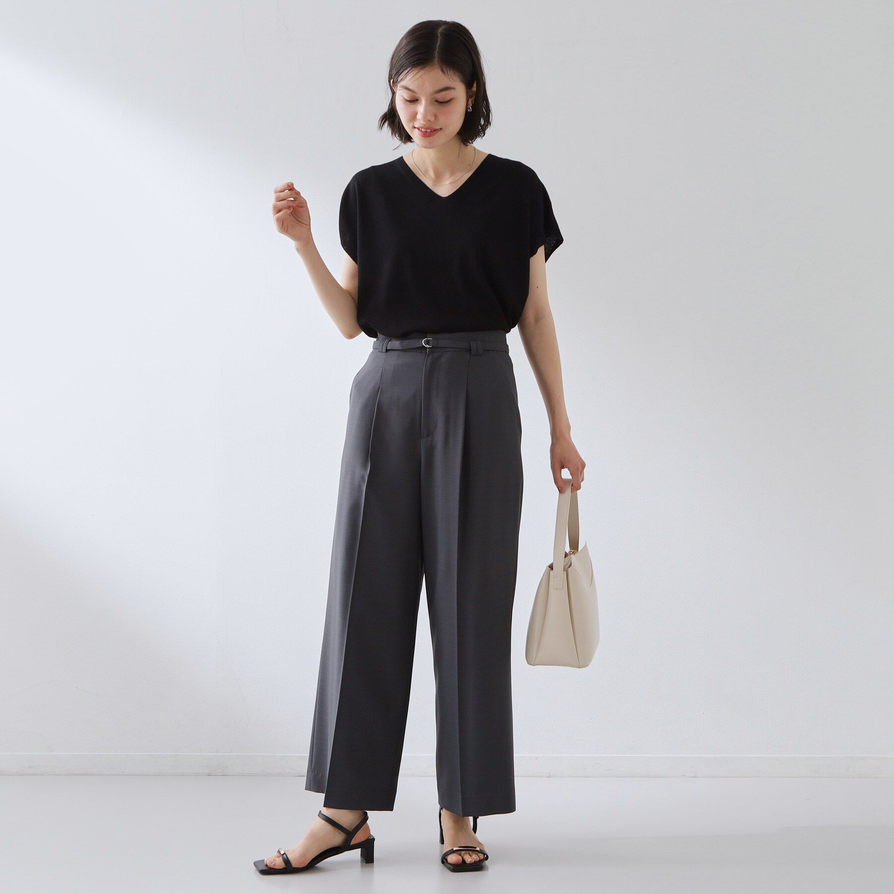 THE SHOP TK「【さらっとタッチ】風通しのいい Vネックサマーニット」|ニット・セーター|