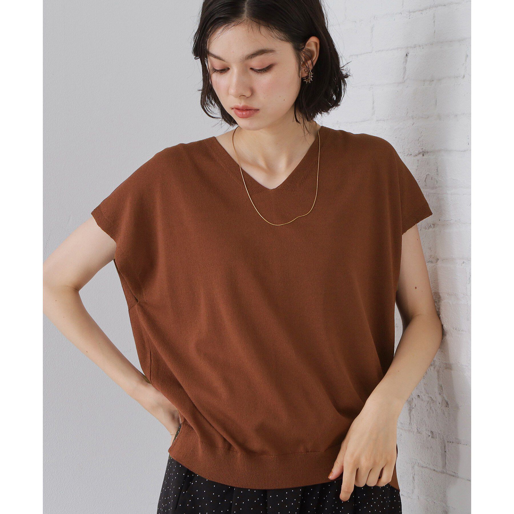 THE SHOP TK「【さらっとタッチ】風通しのいい Vネックサマーニット」|ニット・セーター|ブラウン(043)