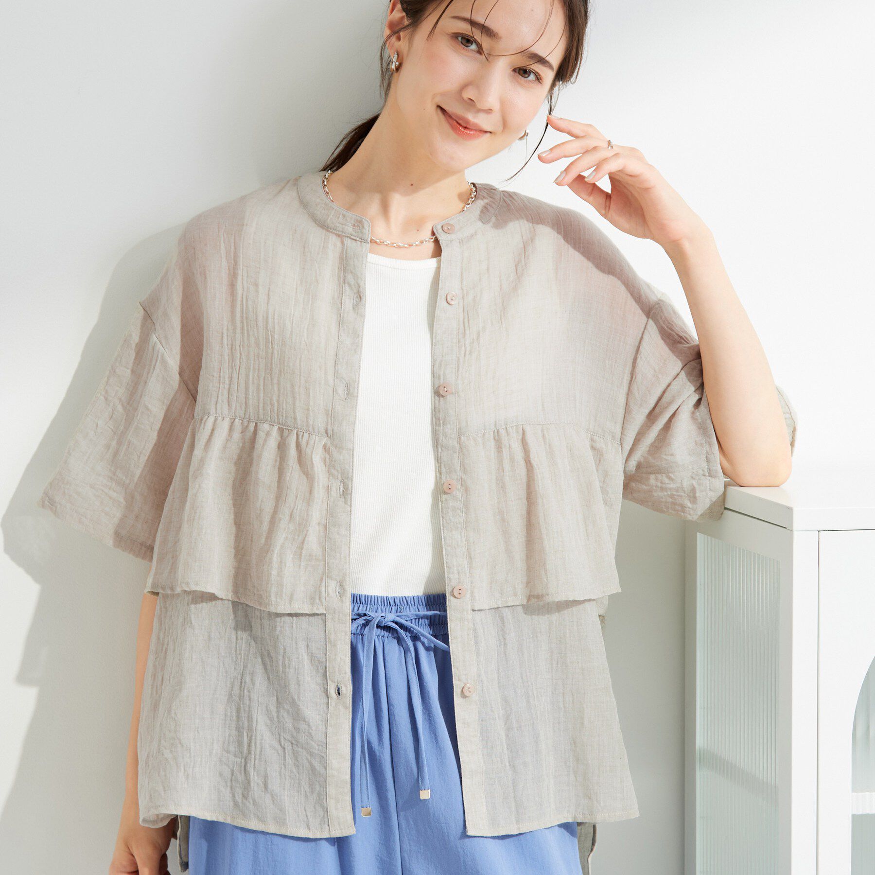 SHOO･LA･RUE「フロントフリル シアーワッシャーブラウス」|シャツ・ブラウス|ライトベージュ(05