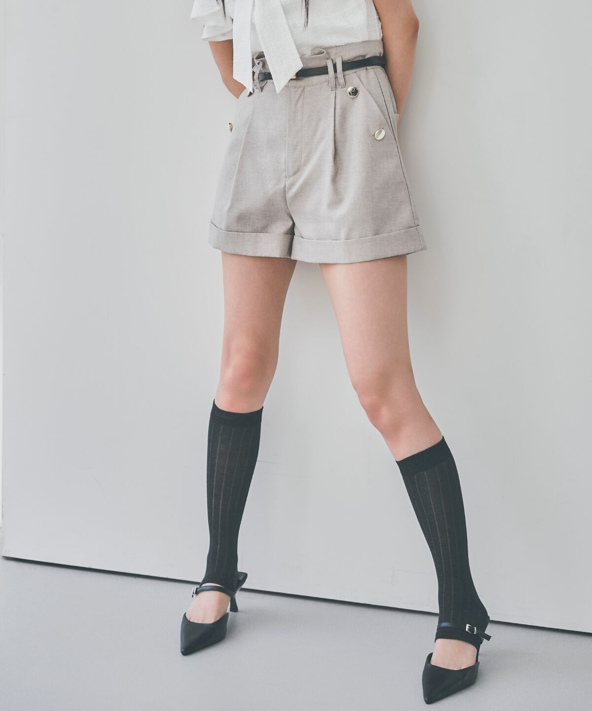 アンドクチュール「ライトタックショートパンツ」|キュロット|