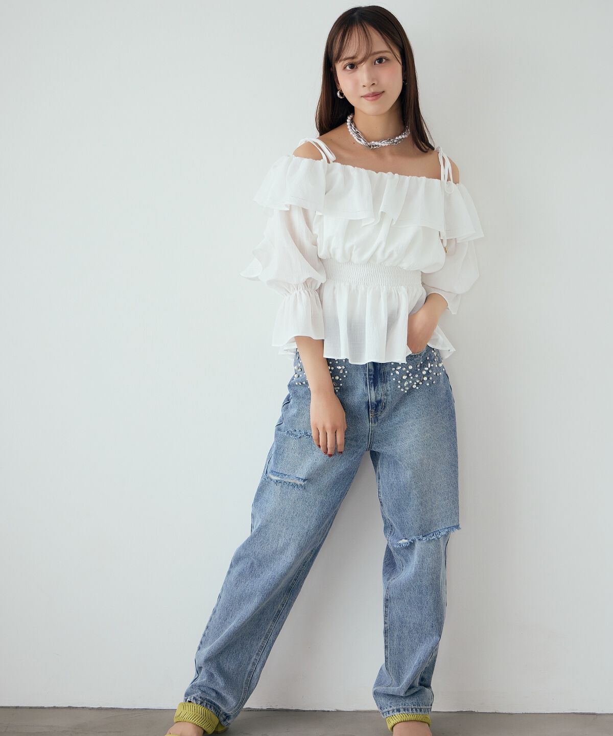 アンドクチュール「パール&times;ビジューダメージデニム」|デニム|