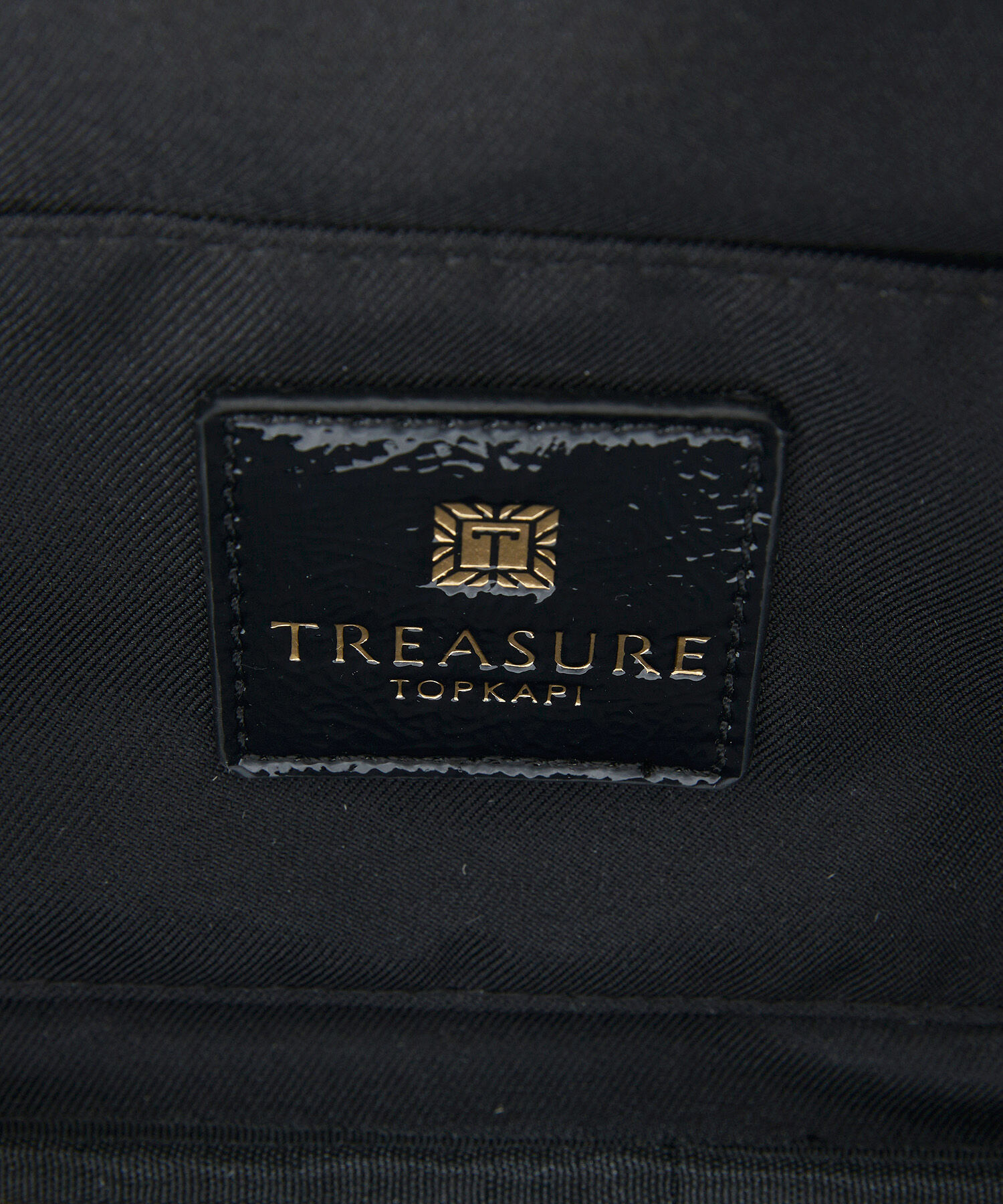 TOPKAPI TREASURE「【TREASURE TOPKAPI】スエード エナメルコンビ ワイド ボストンバッグ チャーム付き」|ボストンバッグ|