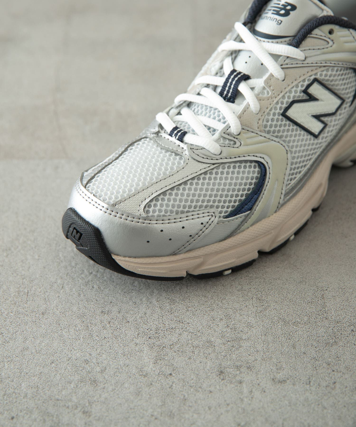 URBAN RESEARCH DOORS「NEW BALANCE　MR530KA」|スニーカー|