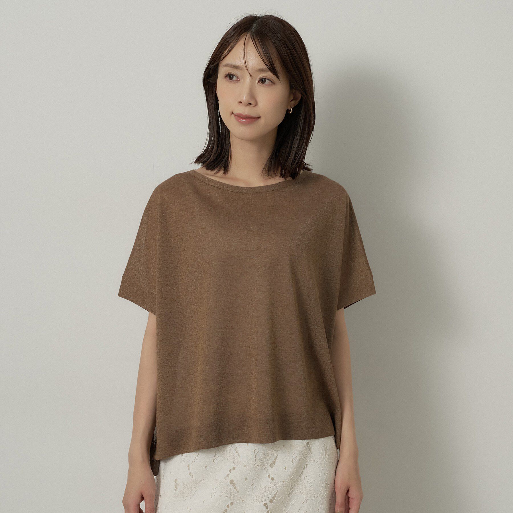 UNTITLED「【アンサンブル可/品のある透け感】Tシャツ風ニットトップス」|ニット・セーター|