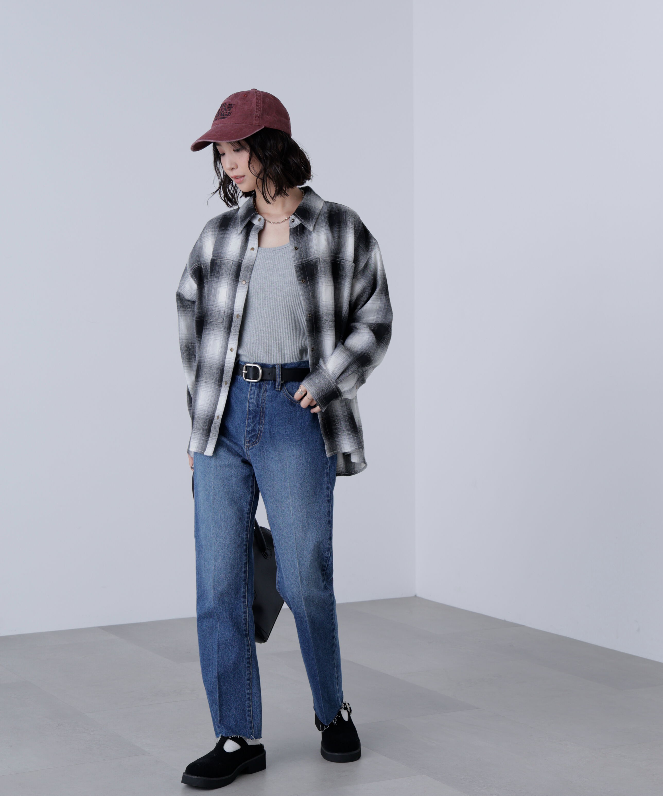  「センタープレススリムストレートデニムパンツ」|その他|