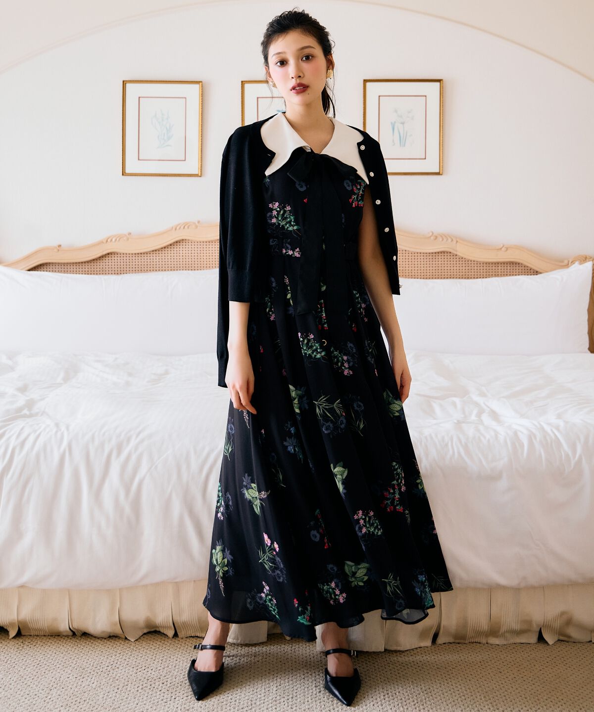 アンドクチュール「ドローイングフラワー配色襟ワンピース」|ワンピース|
