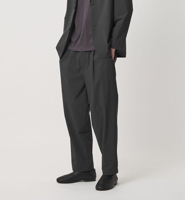 BEAUTY&YOUTH UNITED ARROWS「360&deg;MASTER バルーン イージーパンツ NO.9 セットアップ対応 撥水 ストレッチ ウォッシャブル」|チノ|DK.GRAY