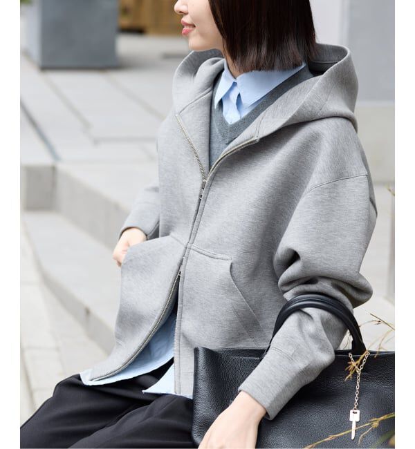 SLOBE IENA「《店舗・WEB限定カラー有り/シルバージップ/追加》ボリュームジップアップフーディー」|パーカー|