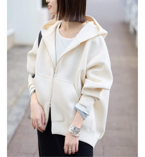 SLOBE IENA「《店舗・WEB限定カラー有り/シルバージップ/追加》ボリュームジップアップフーディー」|パーカー|ナチュラル