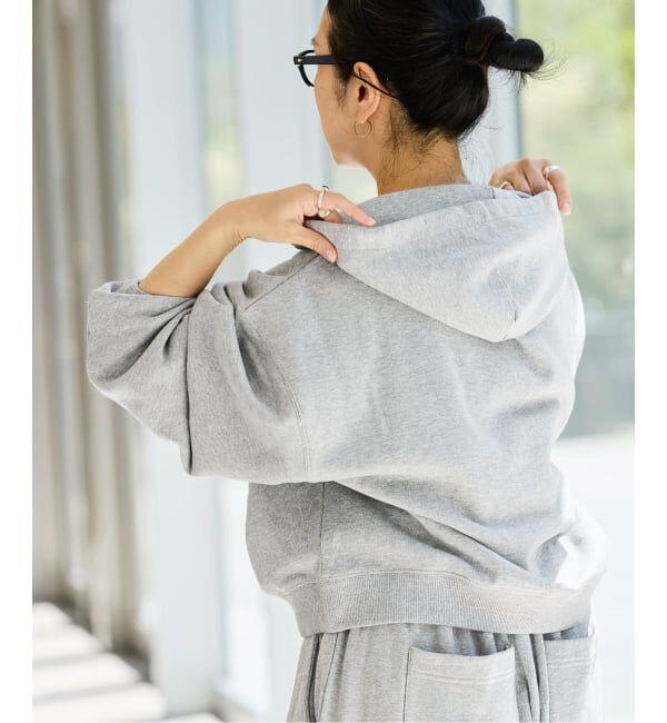 IENA LA BOUCLE「《予約》IENA LA BOUCLE ピグメントバイオジップパーカー」|パーカー|