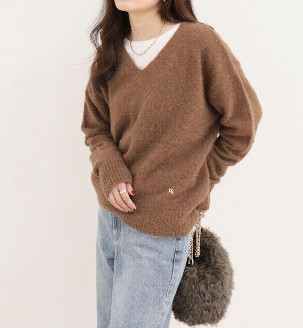 fredy emue「FOX MIX Vネックニットプルオーバー」|ニット・セーター|