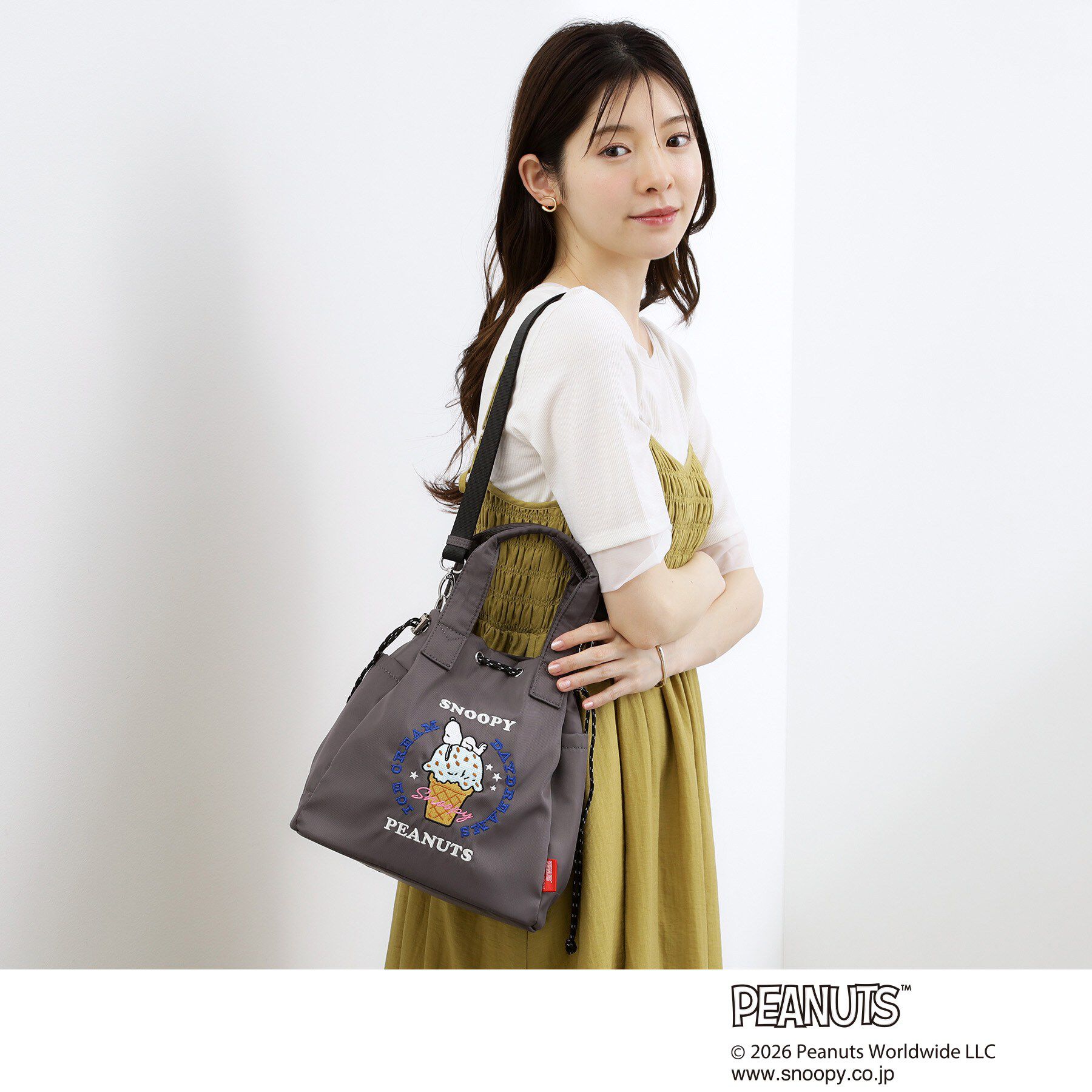 grove「【PEANUTS】撥水巾着2WAYトート」|トートバッグ|