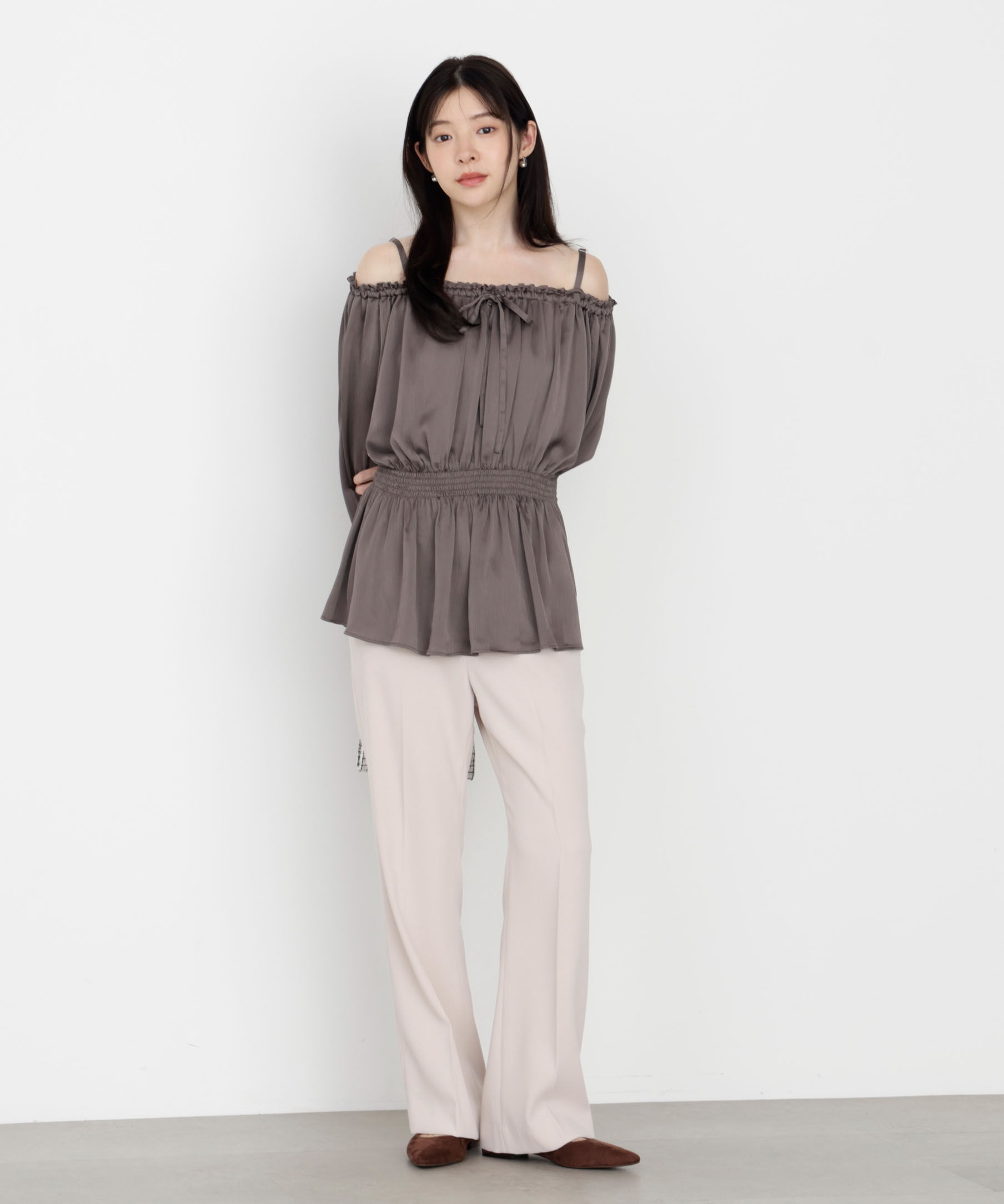 PROPORTION BODY DRESSING「《EDIT COLOGNE》＜ウォッシャブル＞リボン付きオフショルブラウス 25AW」|シャツ・ブラウス|