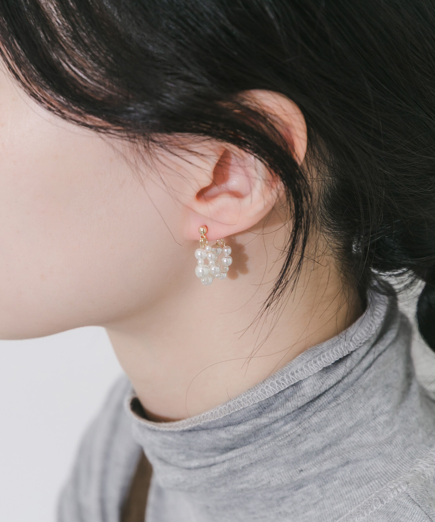 SMELLY「ランダムパールレイヤードピアス」|ピアス|
