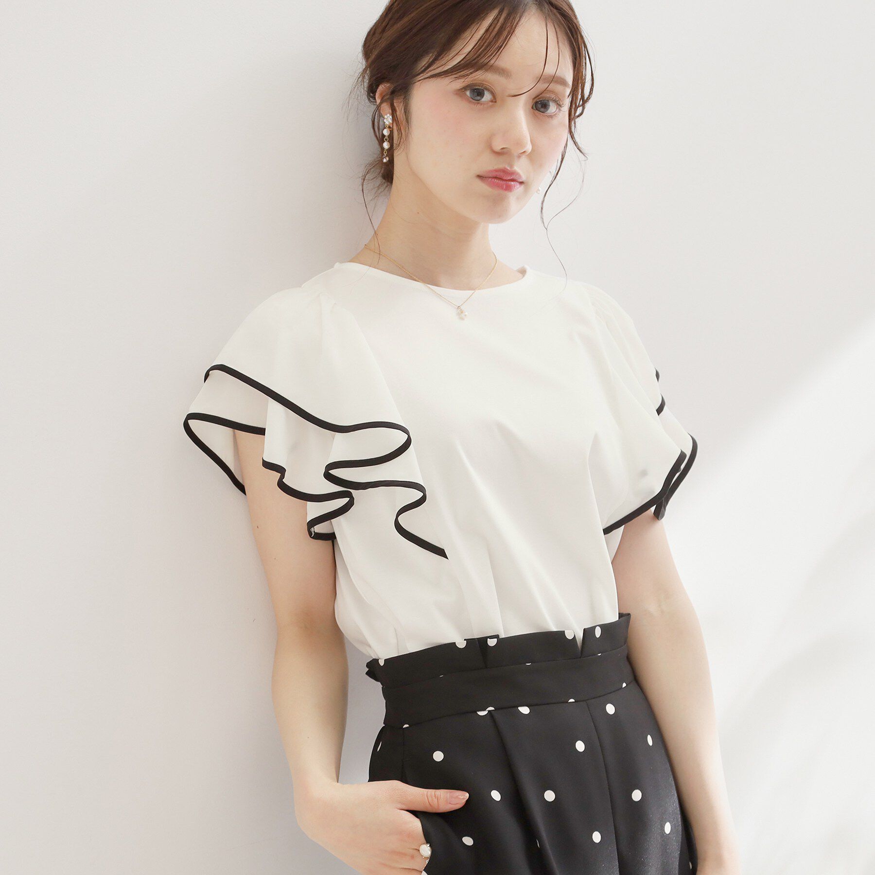 Couture broach「【接触冷感・UVカット・洗える】ラッフル フレアスリーブ トップス」|Tシャツ・カットソー|