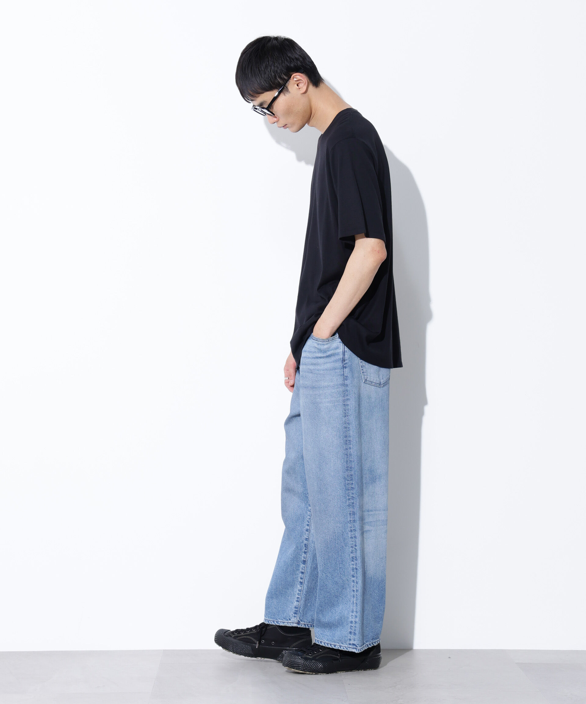nano･universe「AUTHENコラボ SILKNIZED DENIM ワイドレッグ(セットアップ可)」|チノ|