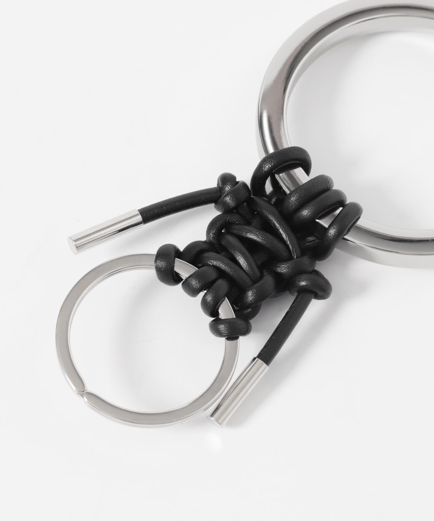 URBAN RESEARCH「ITTI　CRISTY KNOTMAN RING」|チャーム・キーホルダー|