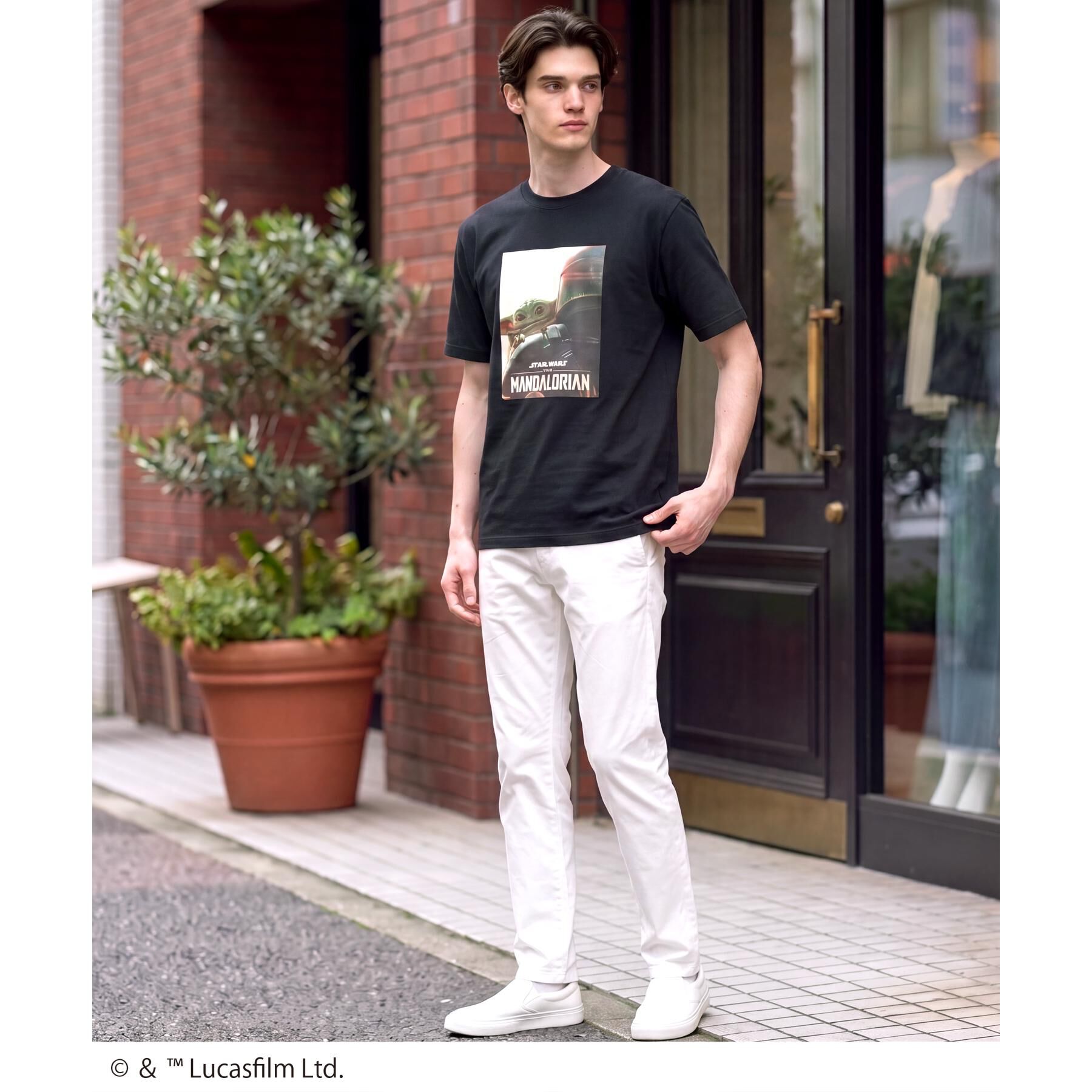 DRESSTERIOR「【接触冷感】STAR WARS マンダロリアン・アンド・グローグー Tシャツ」|Tシャツ・カットソー|