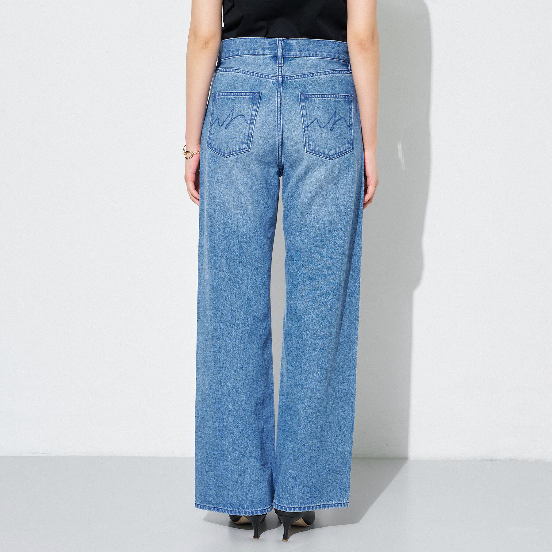 INDIVI「【新作登場！】美脚ワイドデニム」|その他|