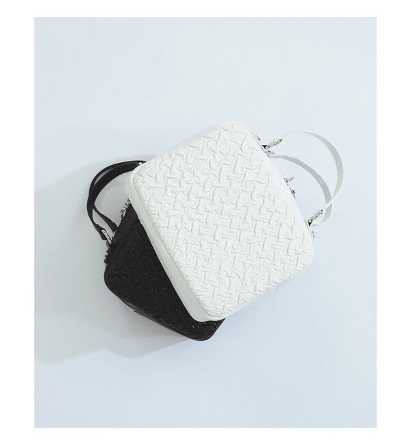 Ray BEAMS 「ウェーブ ポリウレタン スクエア バッグ」|ハンドバッグ|WHITE
