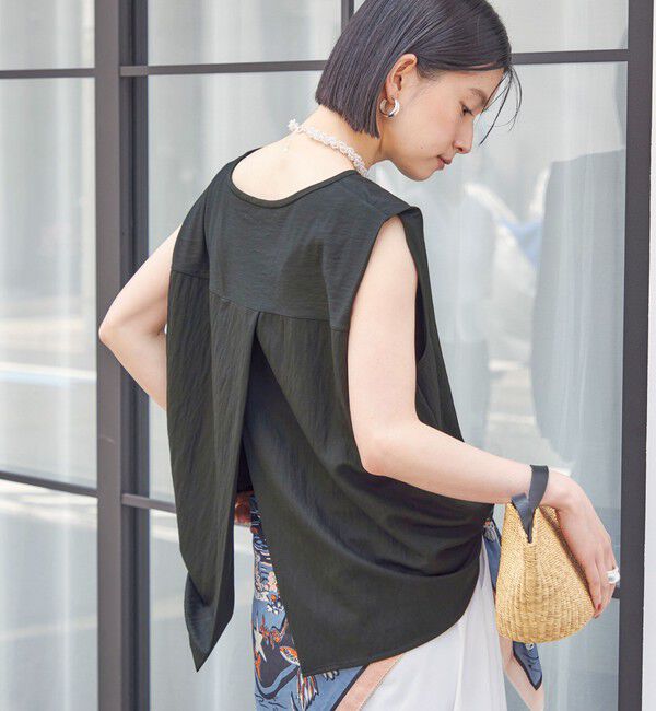 SHIPS for women「【実力派ベーシック】〈手洗い可能〉レーヨン ナイロン 深 ベンツ ノースリーブ プルオーバー」|Tシャツ・カットソー|