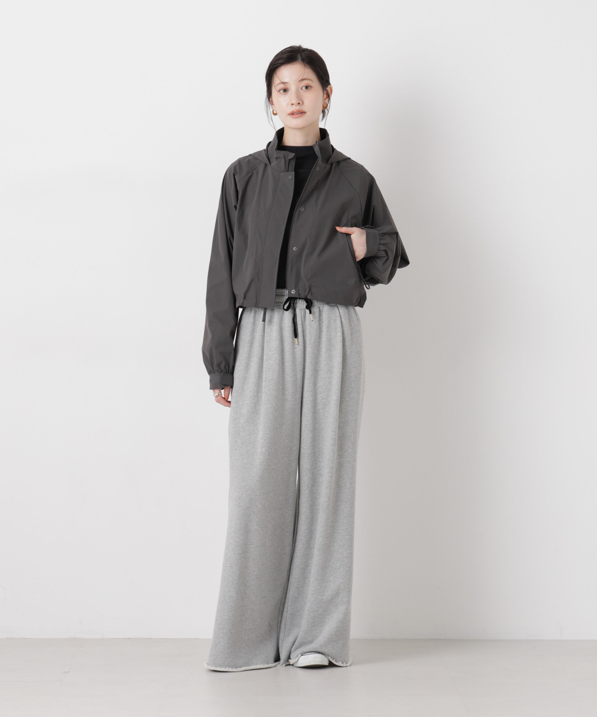 NANO universe「new balance/NB Greyクロップドジャケット」|ブルゾン・スタジャン|