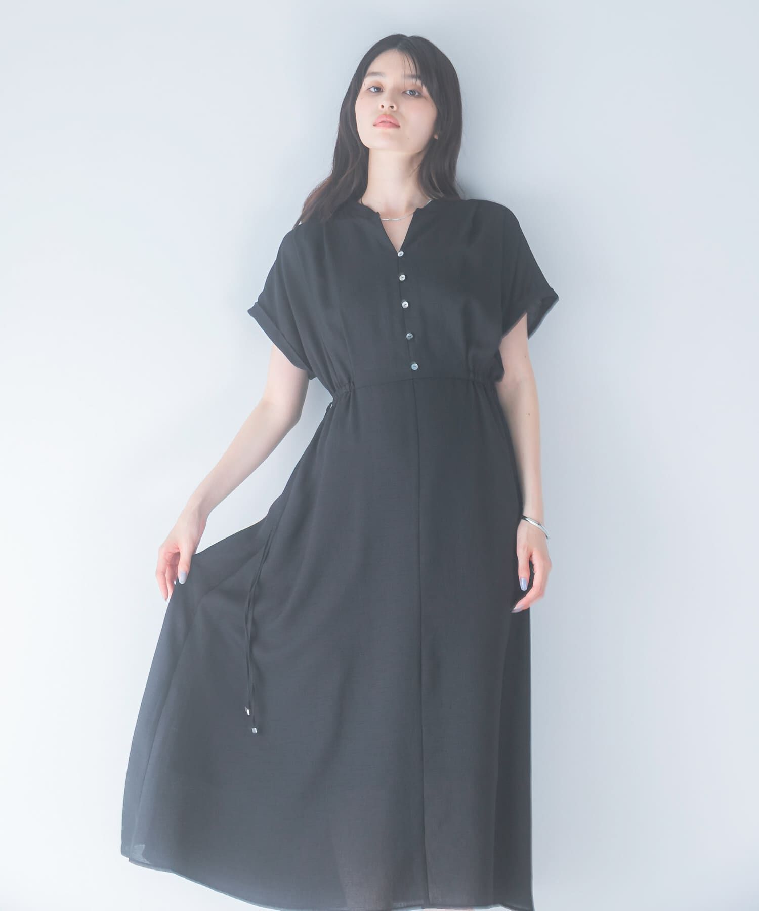 URBAN RESEARCH ROSSO「ウォッシャブルセミシアー2WAYネックワンピース」|ワンピース|