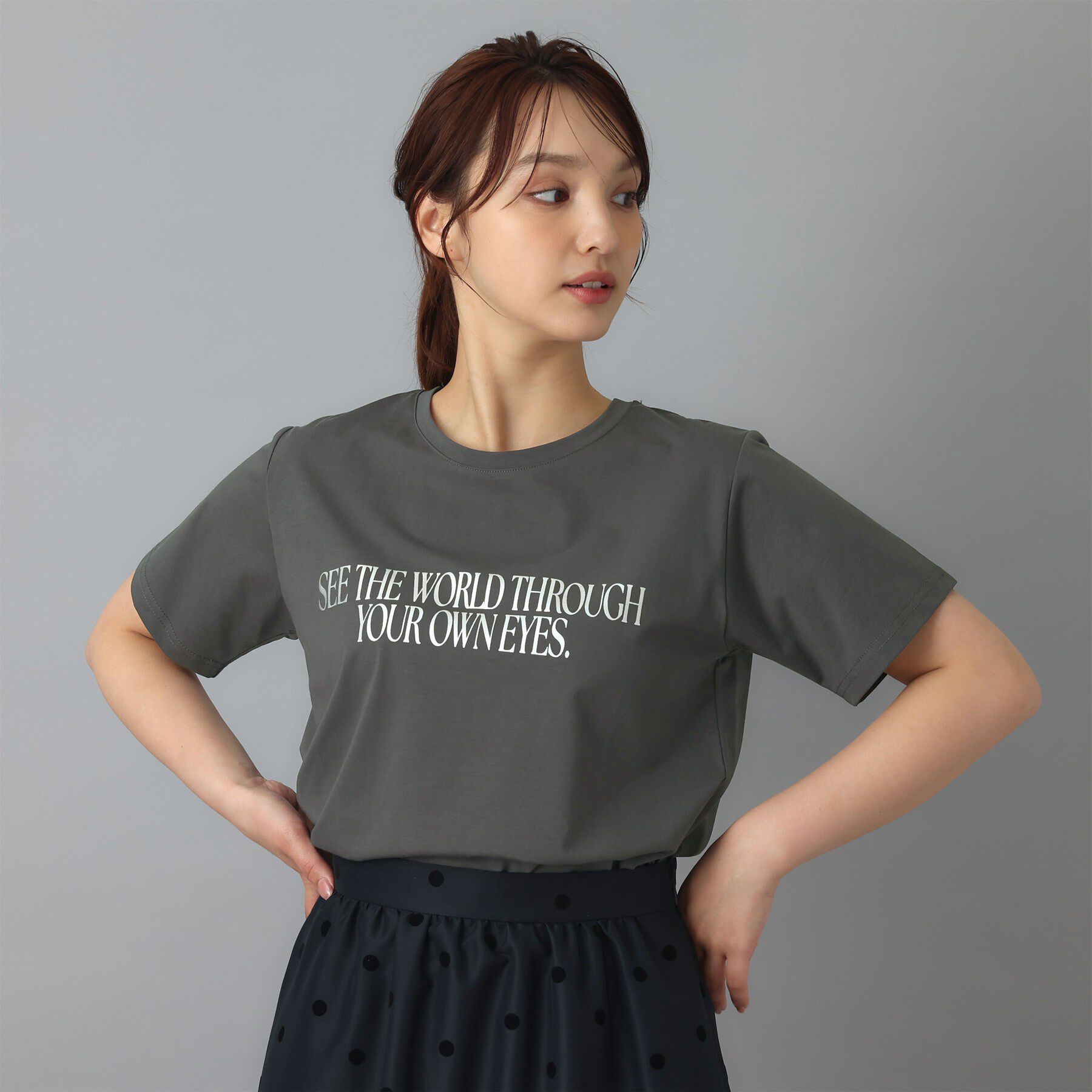 DRESSTERIOR「箔プリント ロゴTシャツ」|Tシャツ・カットソー|
