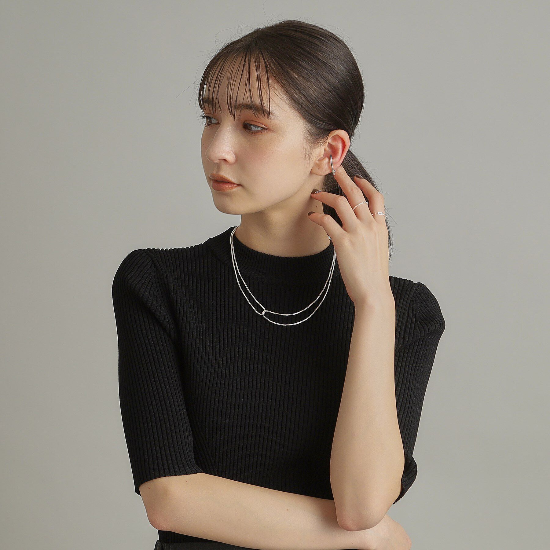 COCOSHNIK ONKITSCH「シルバー ベネチアン クロスネックレス」|ネックレス|