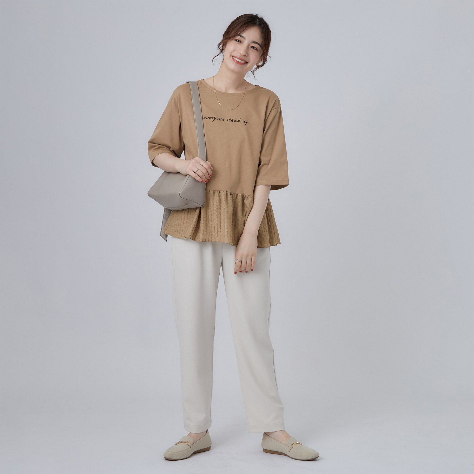 SHOO･LA･RUE「【S-LL】自然に体型カバー 裾切替 ペプラム刺繍Tシャツ」|Tシャツ・カットソー|