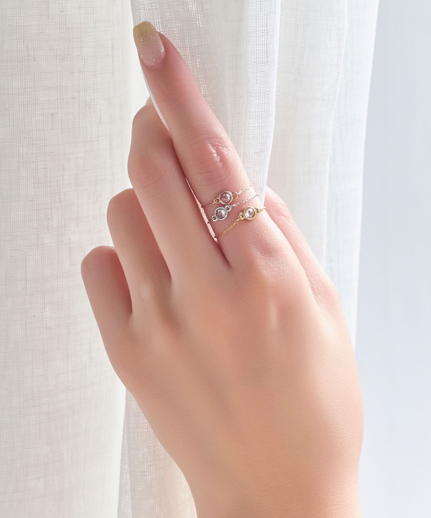 Phoebe「≪サイズ調整可能≫【金属アレルギー対応】プチベゼルストーンチェーンリング　シャンパンゴールド」|リング|