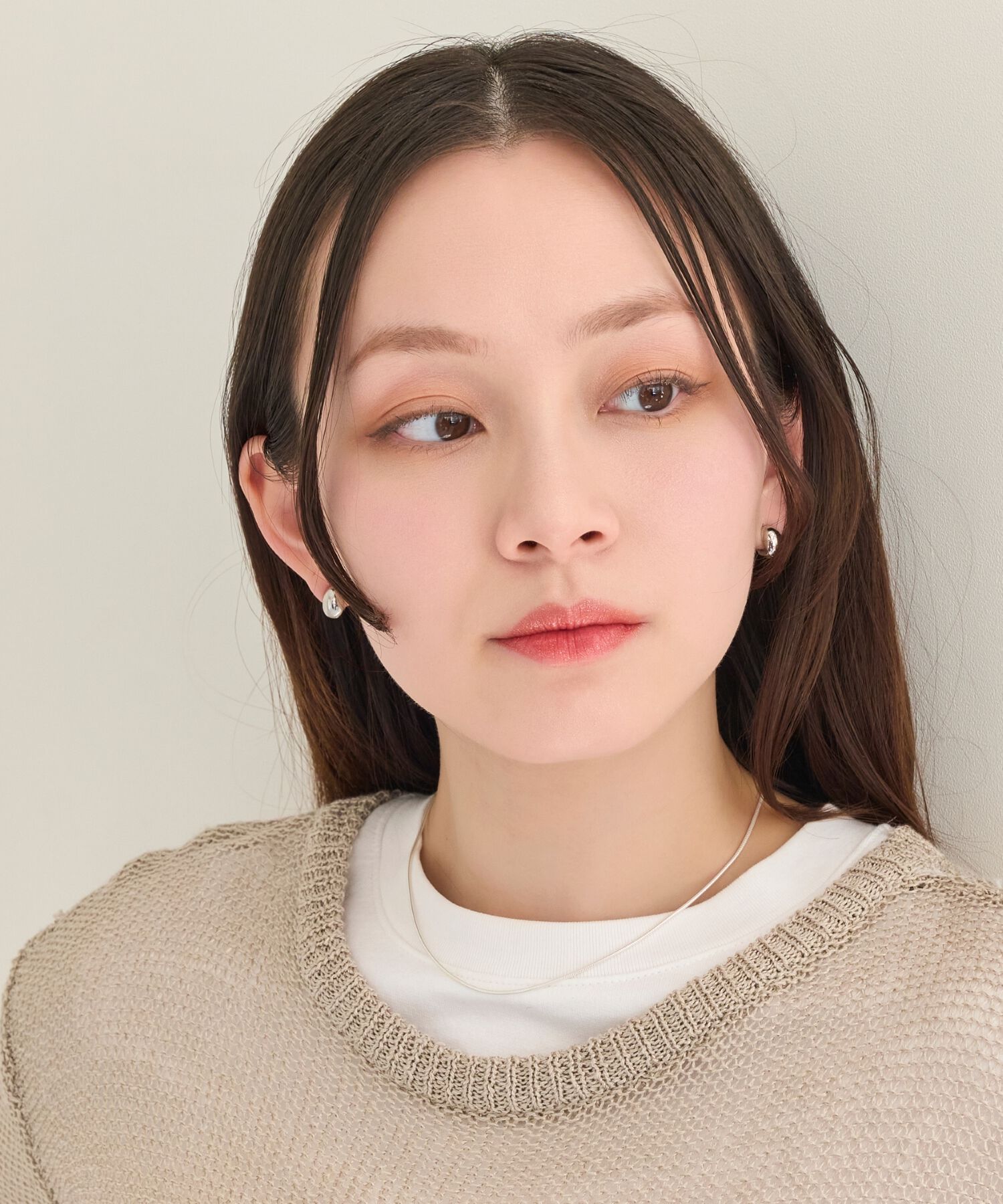 Phoebe「≪雑誌掲載≫【ピアス見えシリーズ/金属アレルギー対応】オーバルフープスナップイヤリング　シルバー」|イヤリング|
