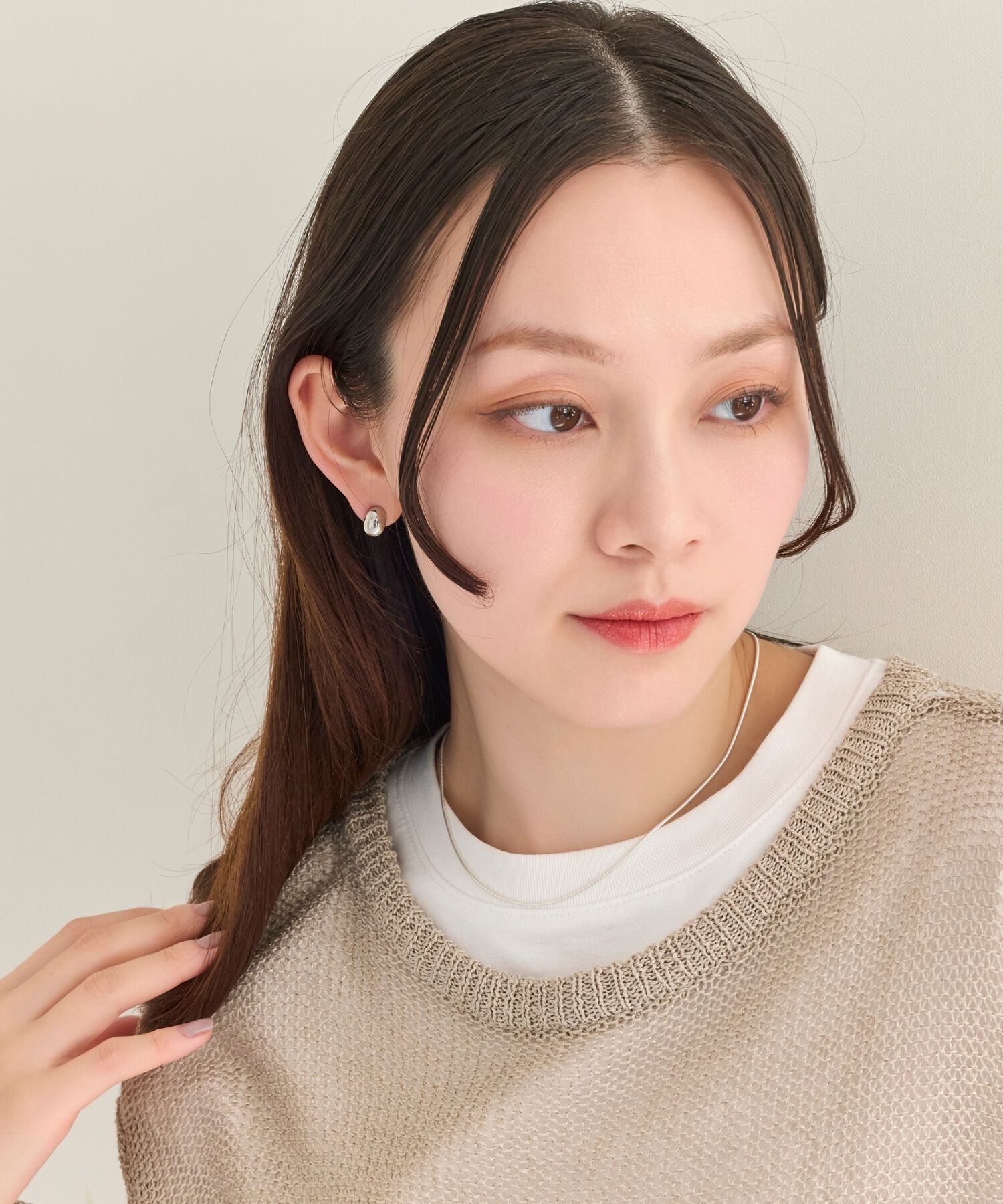 Phoebe「≪雑誌掲載≫【ピアス見えシリーズ/金属アレルギー対応】オーバルフープスナップイヤリング　シルバー」|イヤリング|