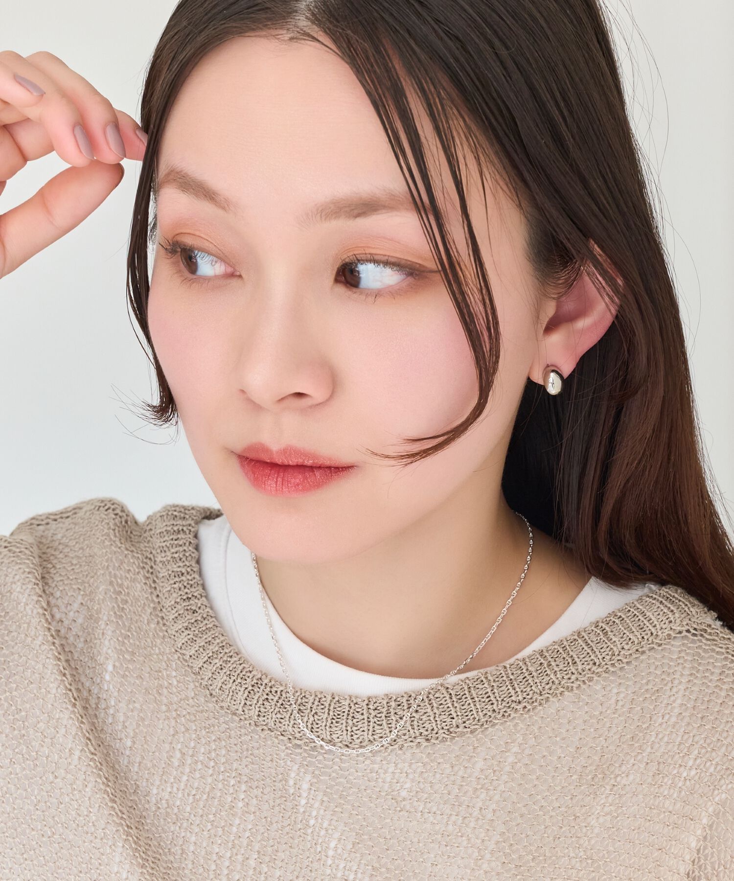 Phoebe「≪雑誌掲載≫【ピアス見えシリーズ/金属アレルギー対応】オーバルフープスナップイヤリング　シルバー」|イヤリング|