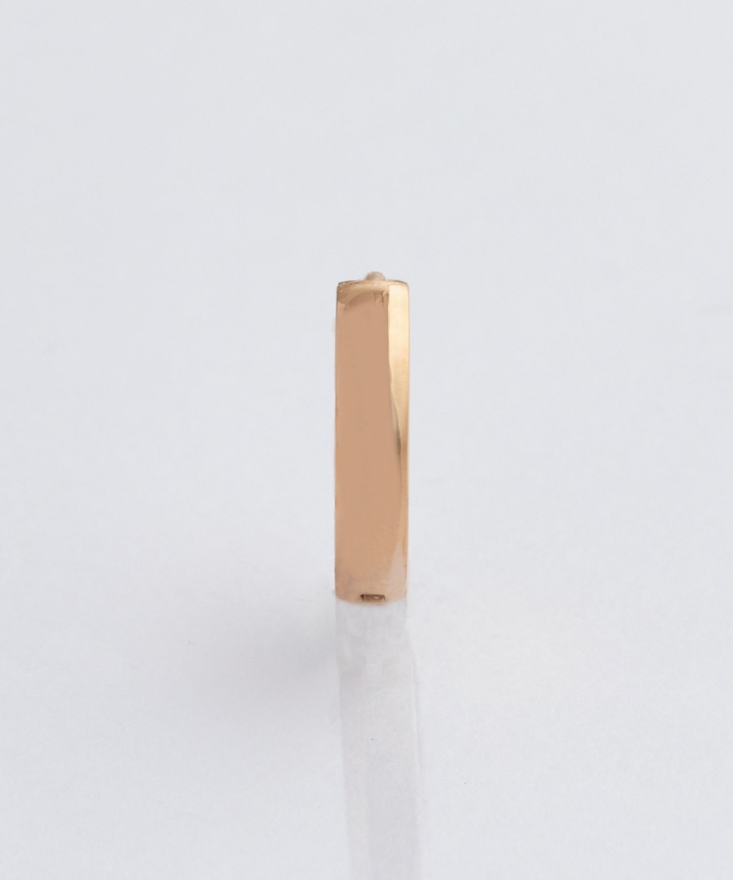 Phoebe「【金属アレルギー対応】ワンタッチメタルフープミニピアス(片耳)/サージカルステンレス ローズゴールド」|ピアス|