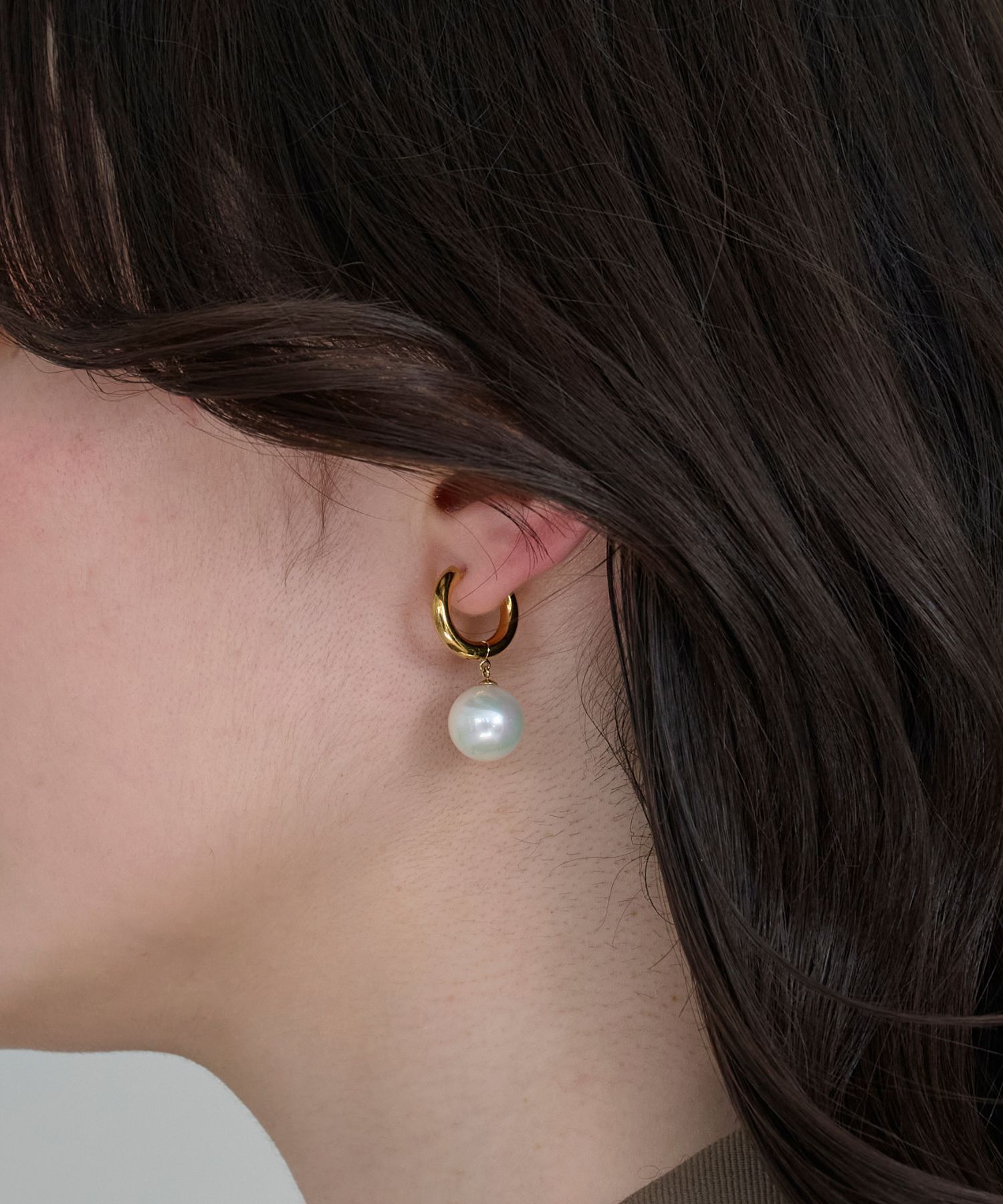 Phoebe「【金属アレルギー対応】カルチャードパールフープピアス/ステンレス/大ぶり/存在感◎/主役級」|ピアス|