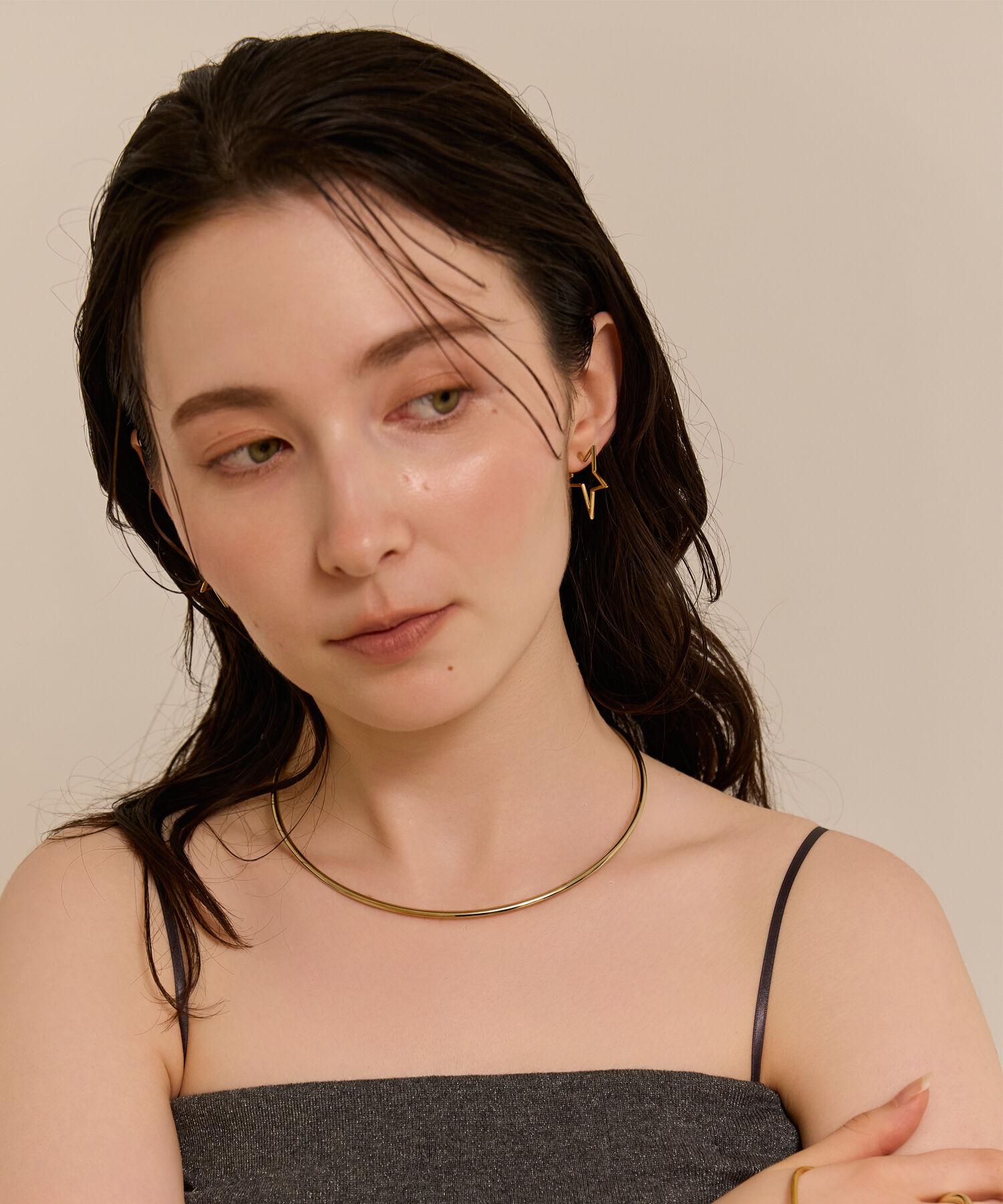 Phoebe「【金属アレルギー対応】スターフープピアス　ゴールド/ニッケルフリー」|ピアス|