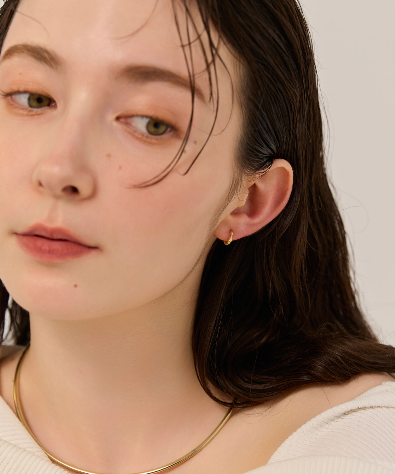 Phoebe「【金属アレルギー対応】ニュアンスメタルスナップイヤリング　ゴールド/ニッケルフリー」|イヤリング|