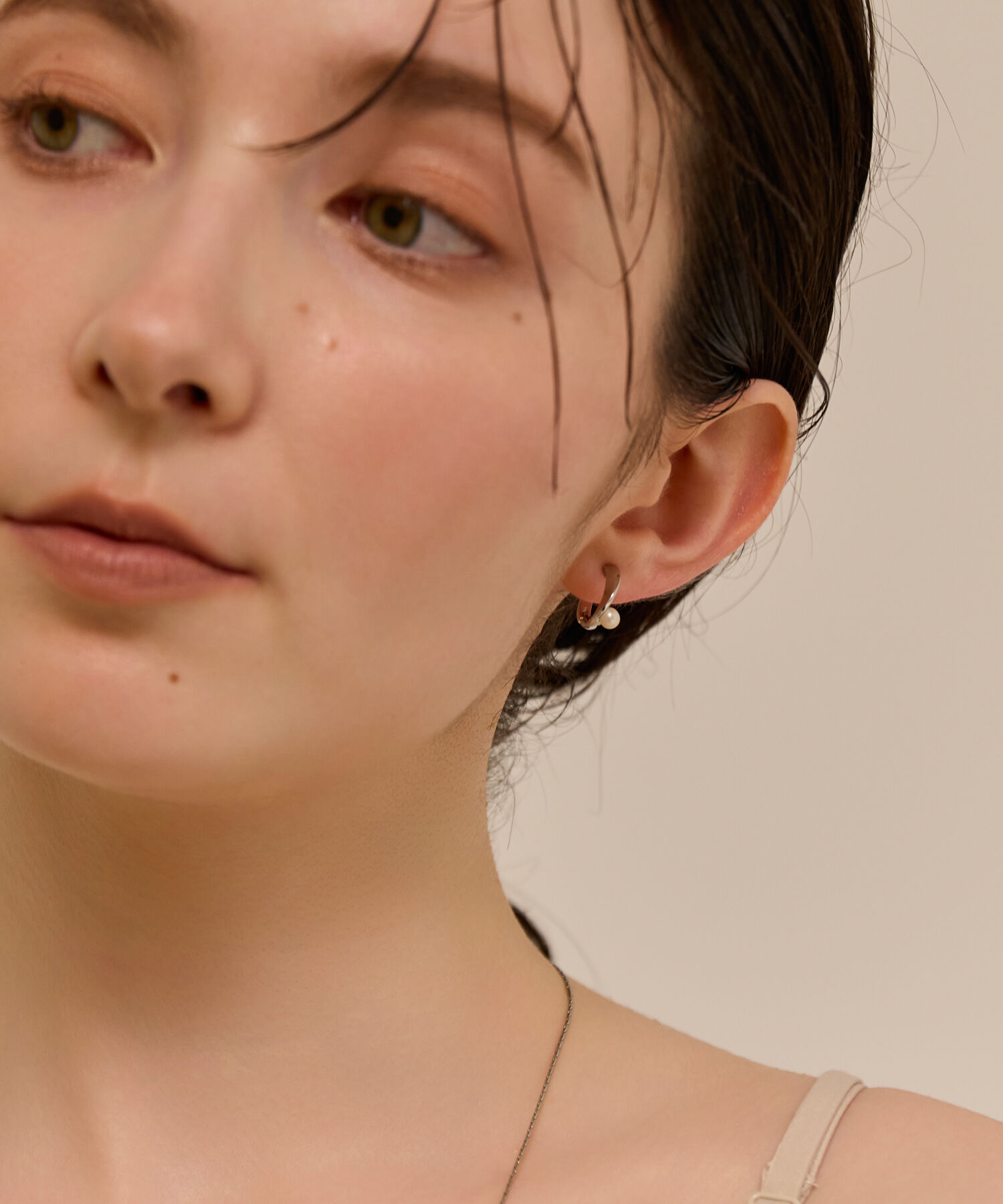 Phoebe「【金属アレルギー対応】ライナーパールフープワンタッチピアス　シルバー/ニッケルフリー」|ピアス|
