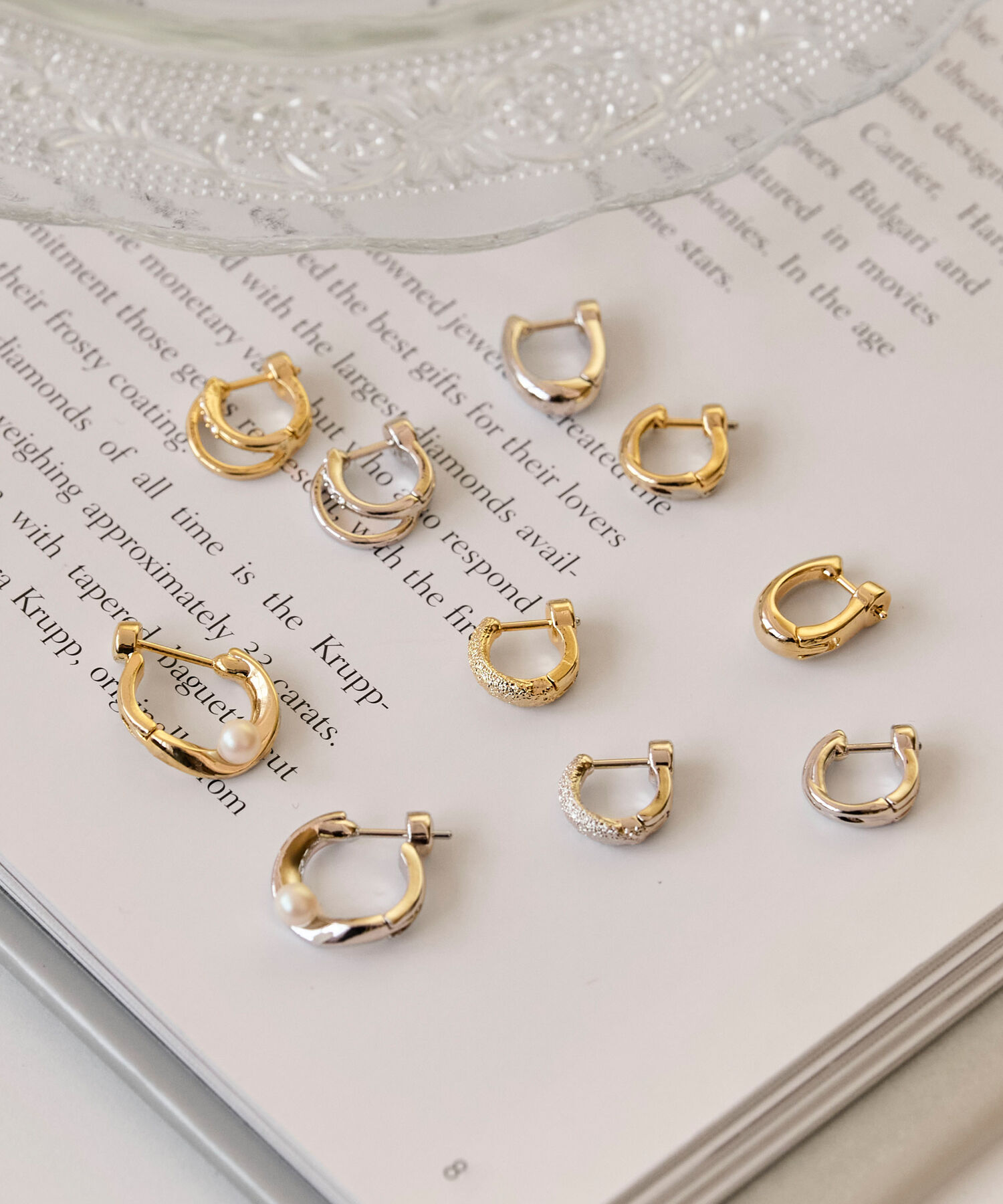 Phoebe「【金属アレルギー対応】ライナーパールフープワンタッチピアス　シルバー/ニッケルフリー」|ピアス|