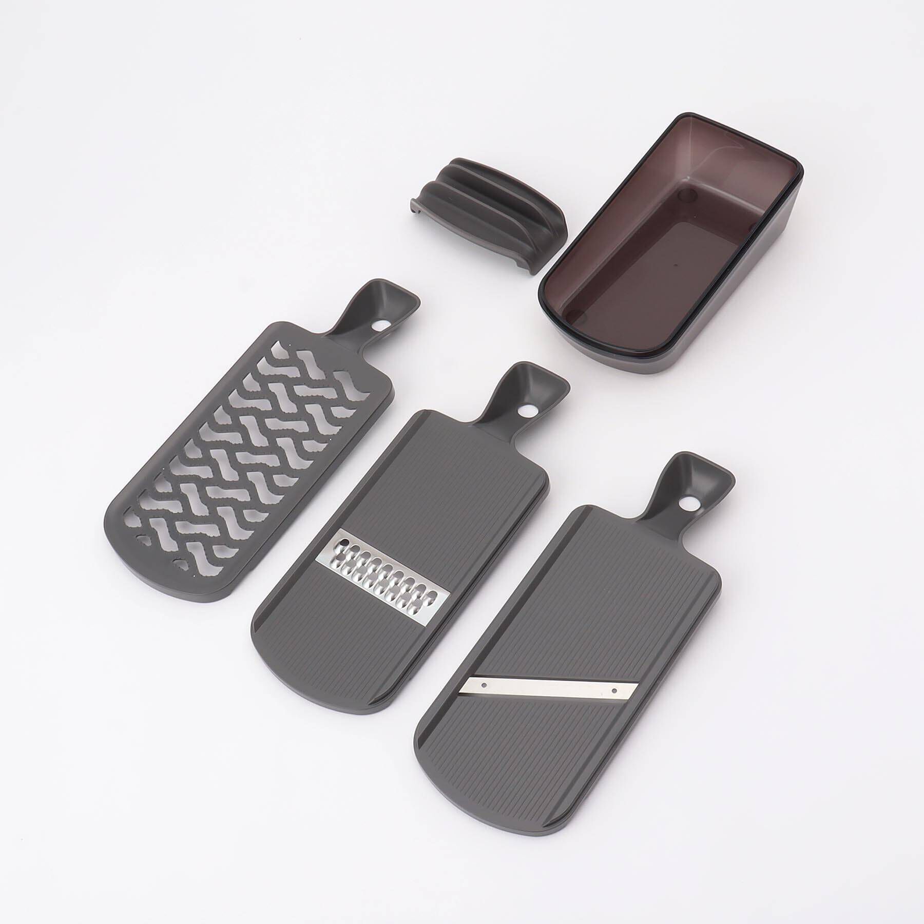 212 KITCHEN STORE「コンパクト調理器セット (両刃スライサー、千切、おろし、指ガード) ＜KK カイキッチン＞」|食器・キッチングッズ|