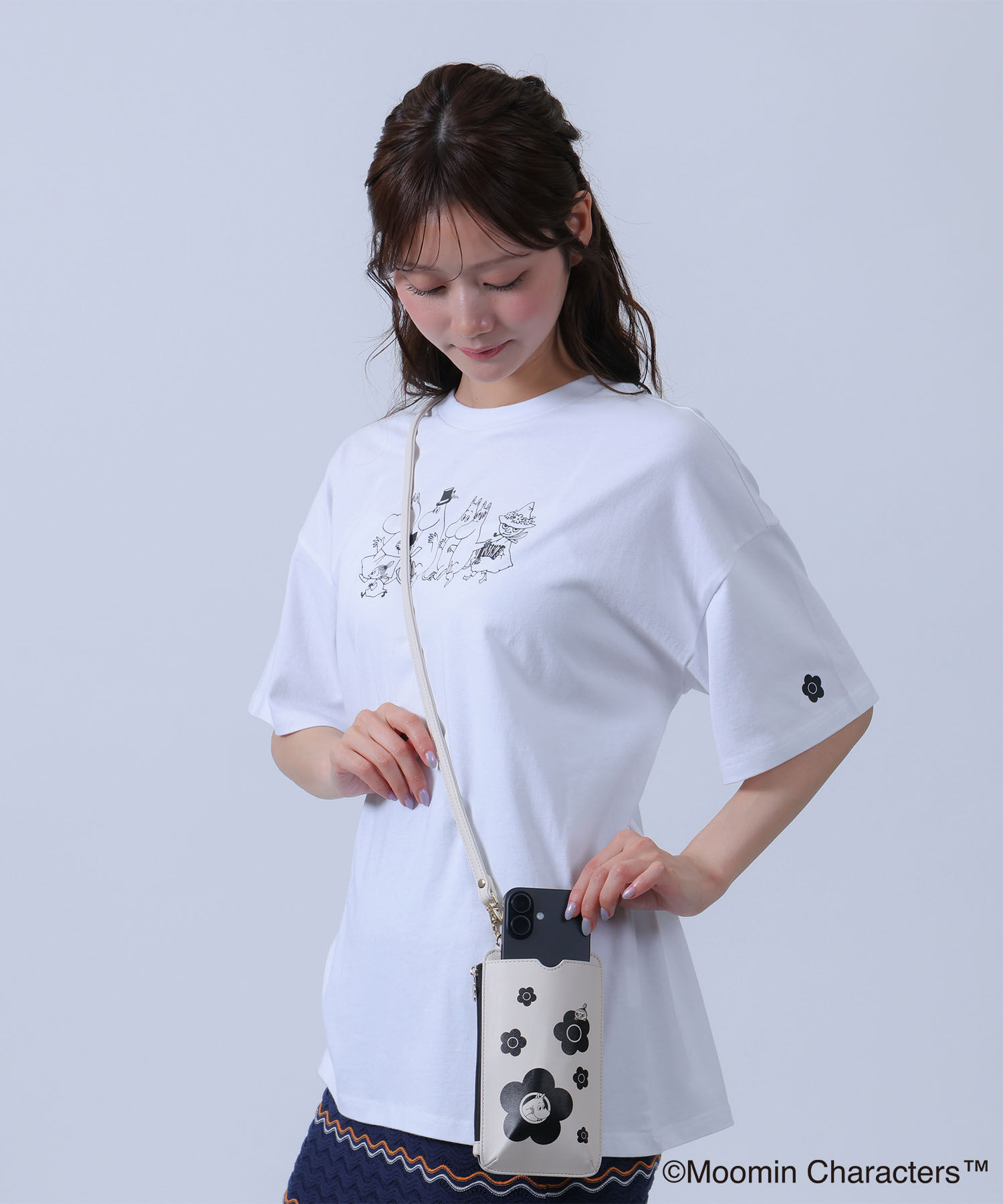 MARY QUANT「MOOMIN&times;MQ モバイルショルダー」|モバイルケース|