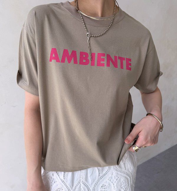  「AMBIENTEロゴTEE」|Tシャツ・カットソー|グレージュ